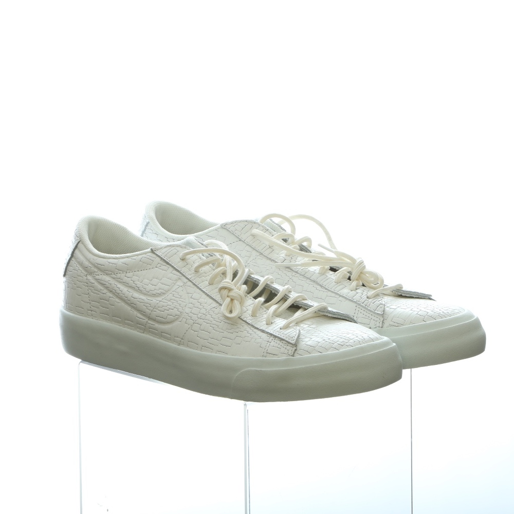Nike 11 Mens Sneakers Summit 880872-100